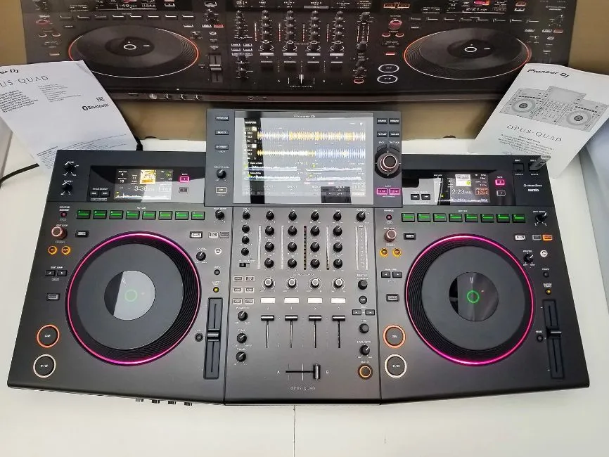 Pioneer DJ OPUS-QUAD, Pioneer DJ XDJ-RX3, Pioneer XDJ-XZ, Pi Image 2