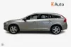 Volvo V60 D4 Momentum Business aut * Pa-Lämmitin / VOC / Digimittaristo / Navi / Nahat* Thumbnail 5