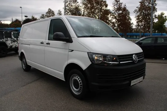 Volkswagen Transporter 2.0 TDi L2H1 Image 3