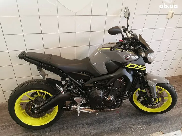 Yamaha MT Image 8